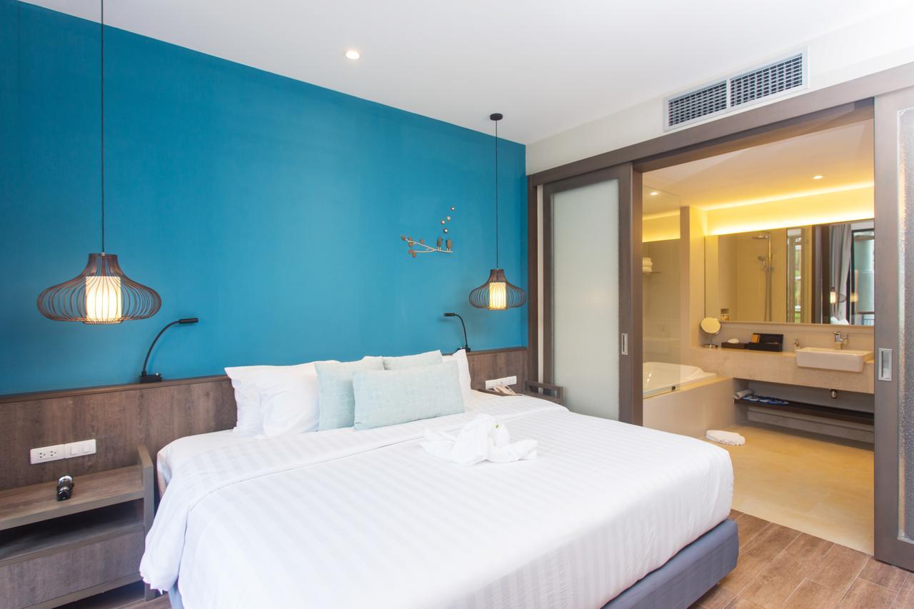 Deluxe Suite,1588272393:JPEG
