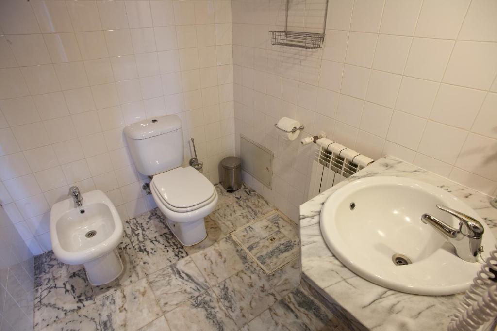 Apartamento com 2 Quartos (4 Adultos)