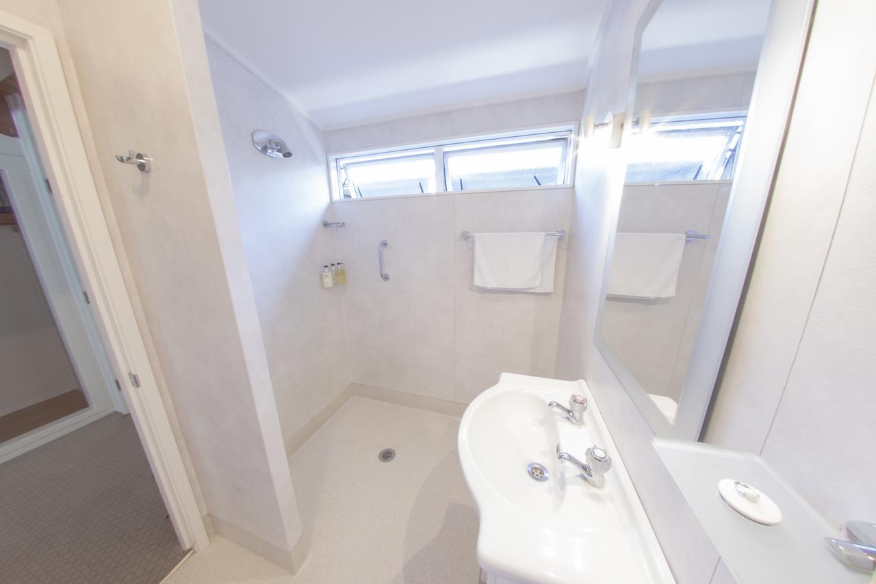 Chalet Spa Bath