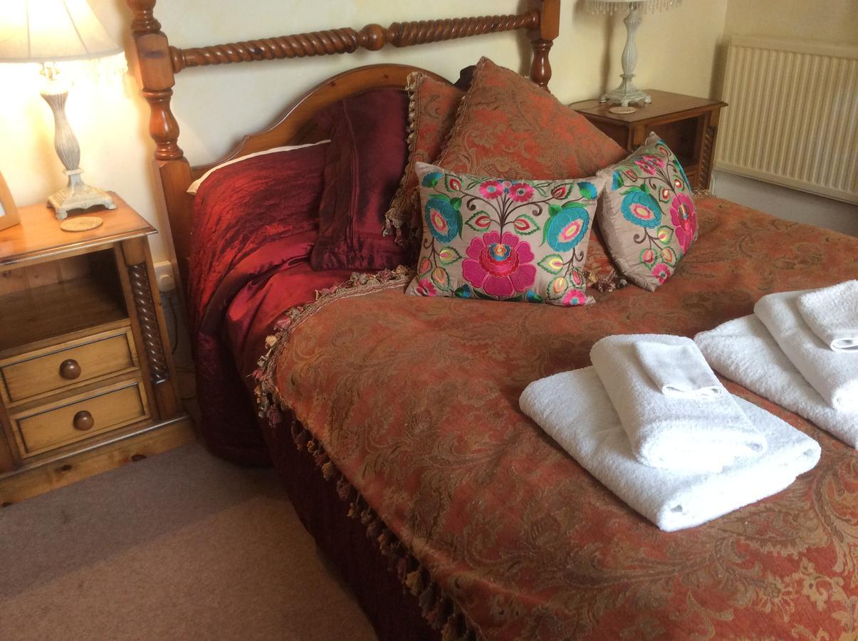 Deluxe Double Room with Shower