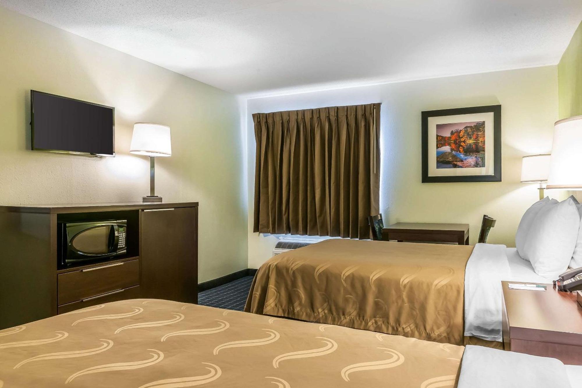 Double Room with Two Double Beds - Non-Smoking