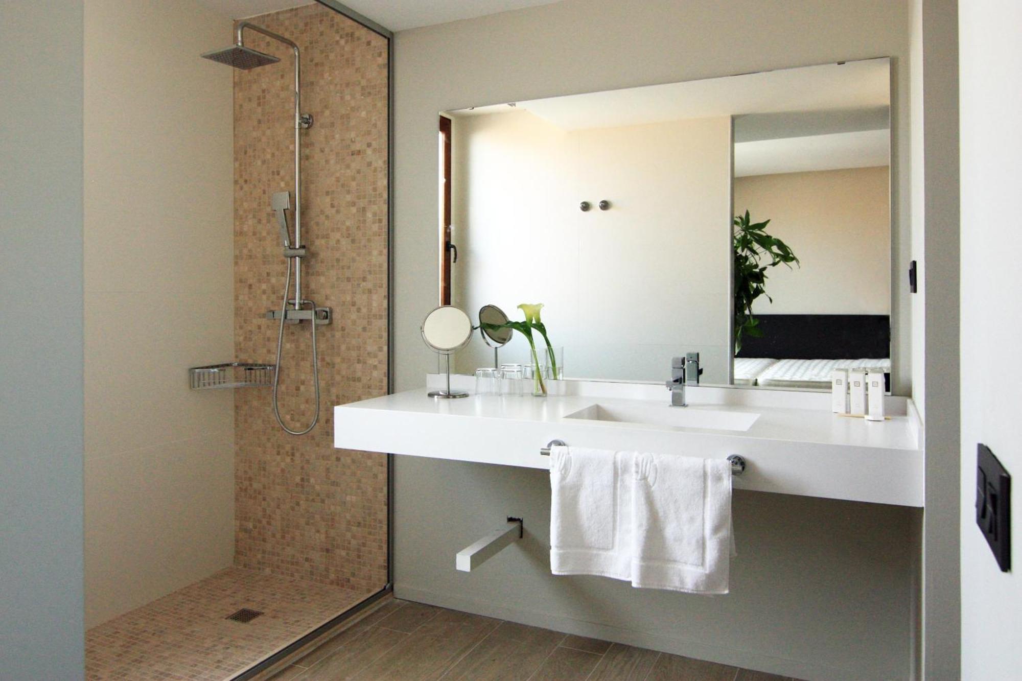 Chambre Triple avec Terrasse