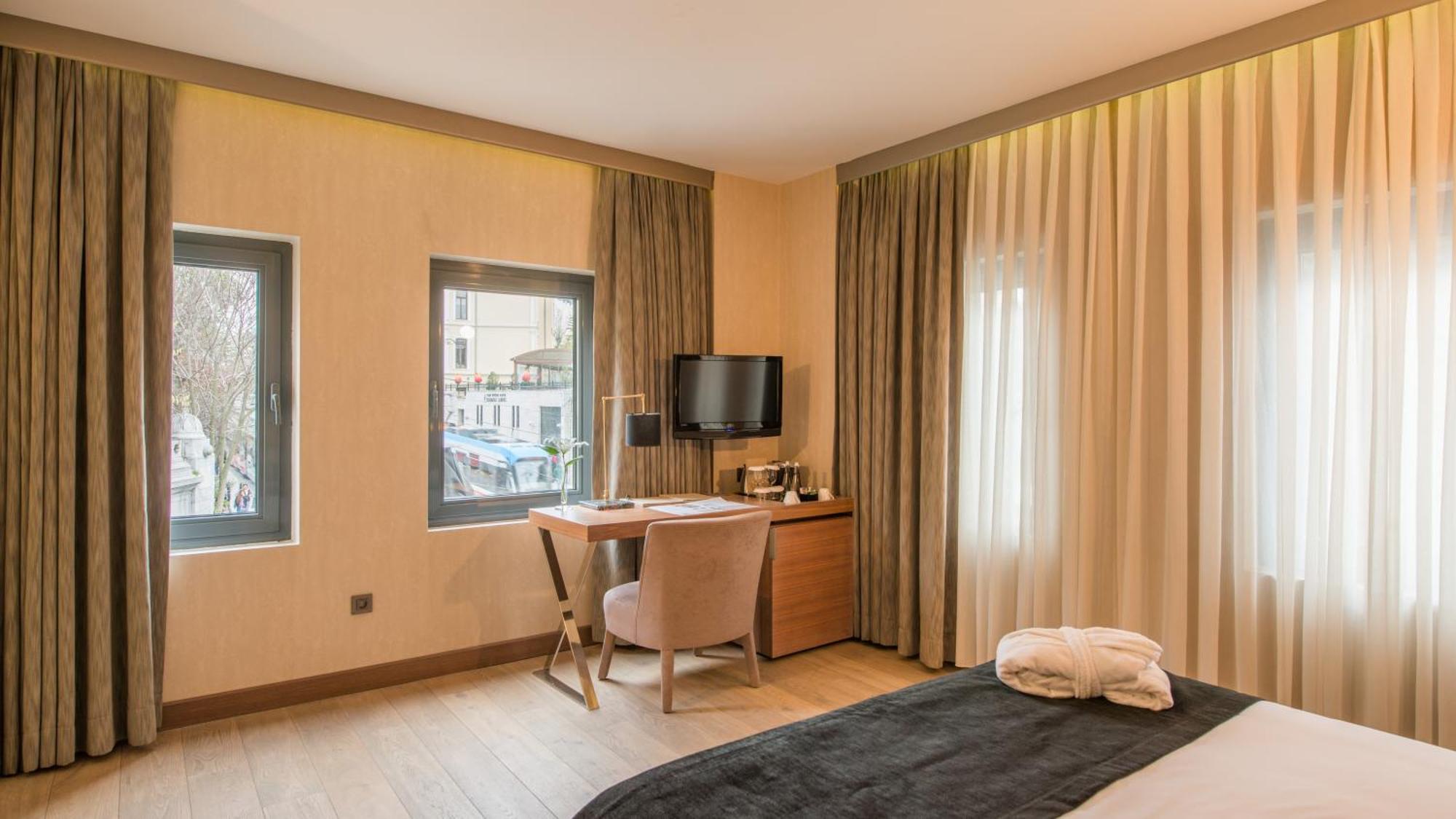 Standard Single Room,1657136719:JPEG