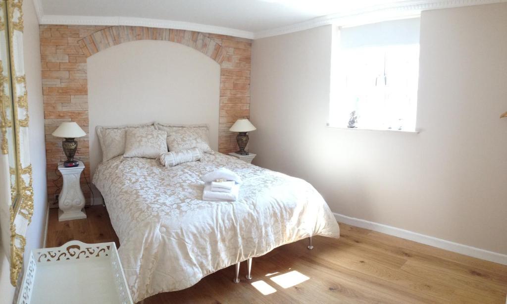 Economy Double or Twin Room