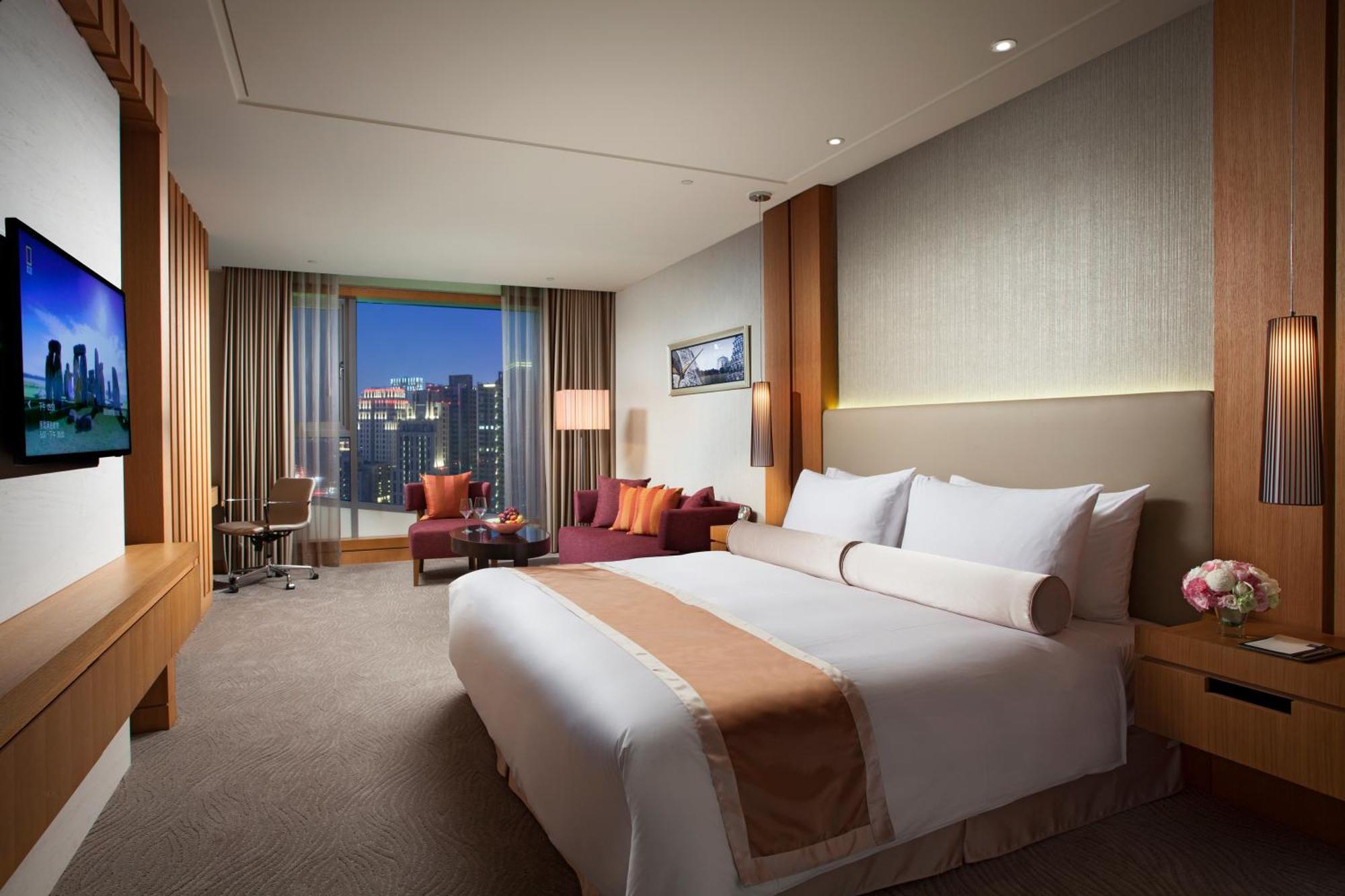 Executive Single Suite with Club Benefits