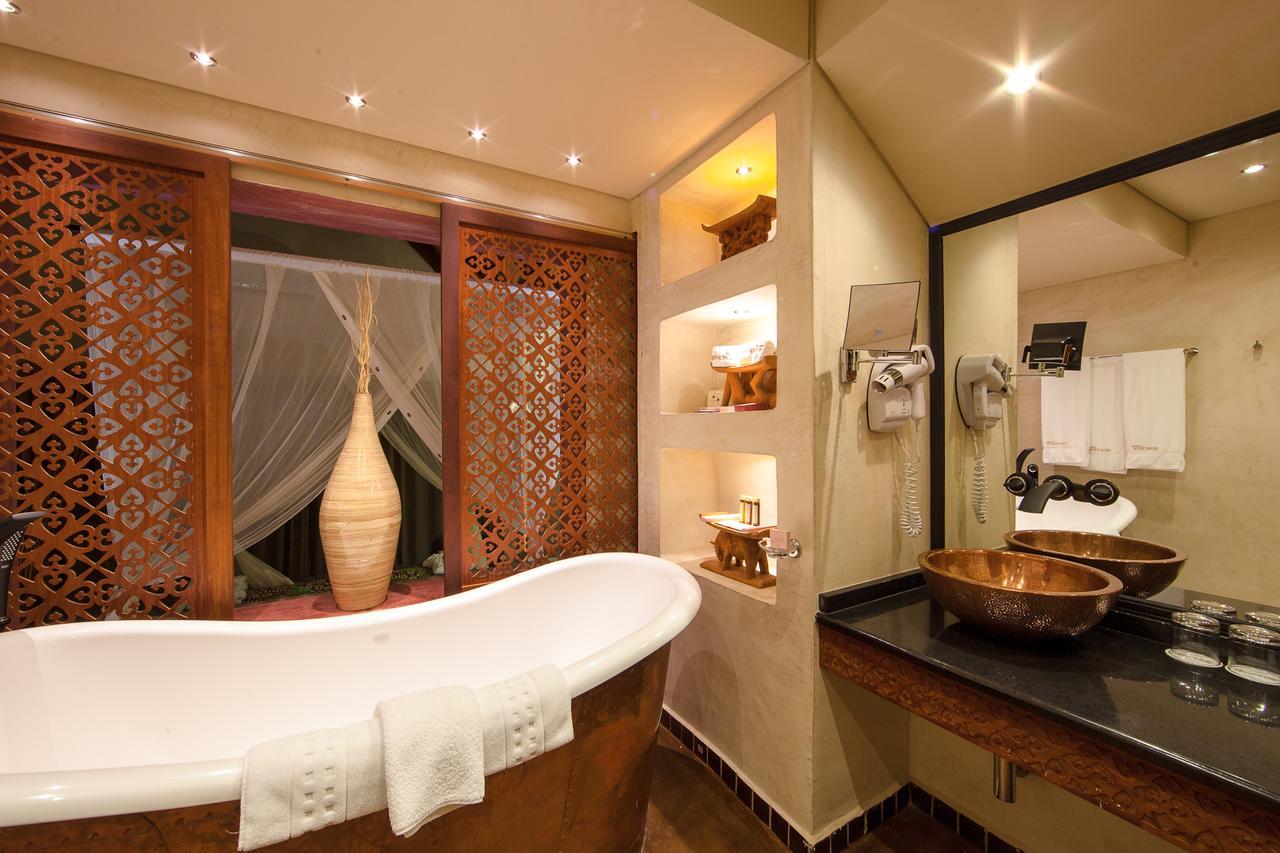 Suite with River View