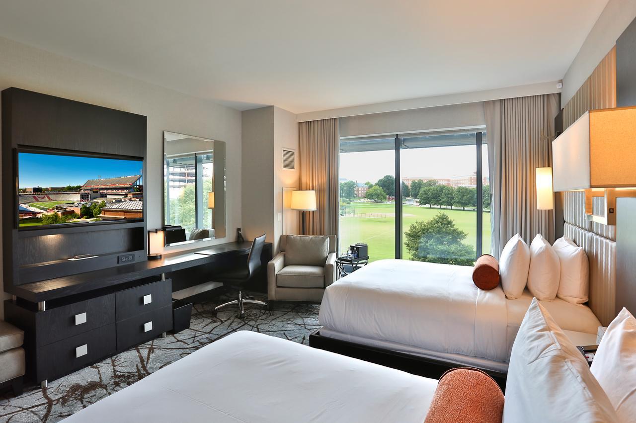Standard Queen Room with Two Queen Beds