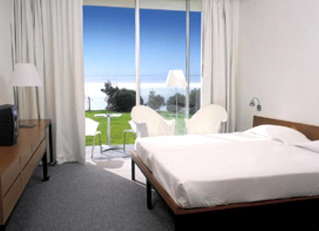 Quarto Duplo com Vista Jardim