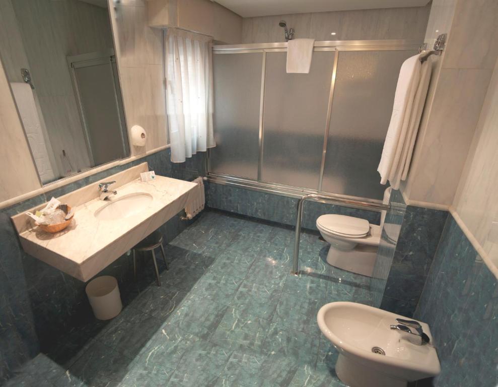 Double or Twin Room Extra Bed,1207833733:JPEG