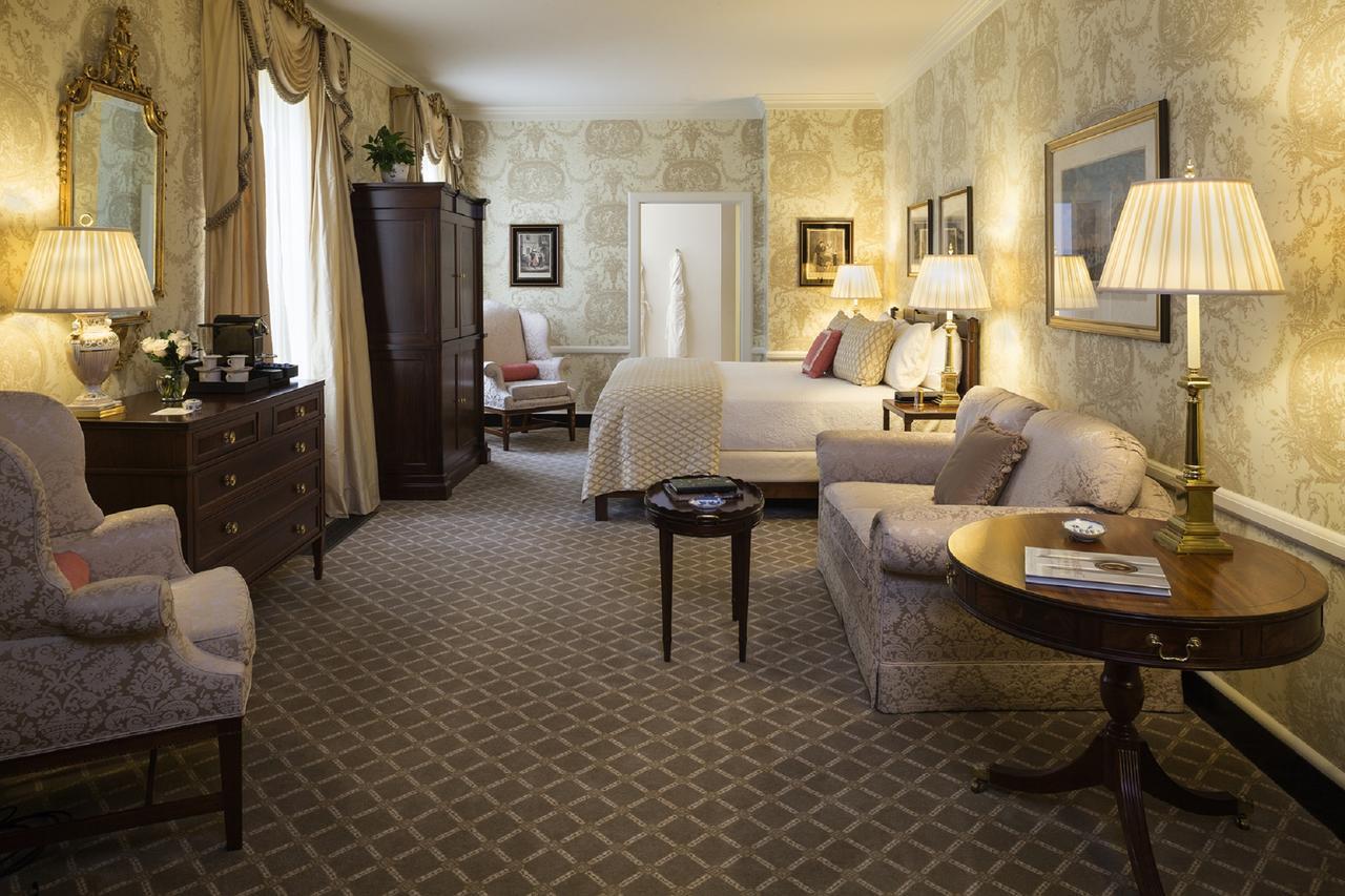 Superior King Room