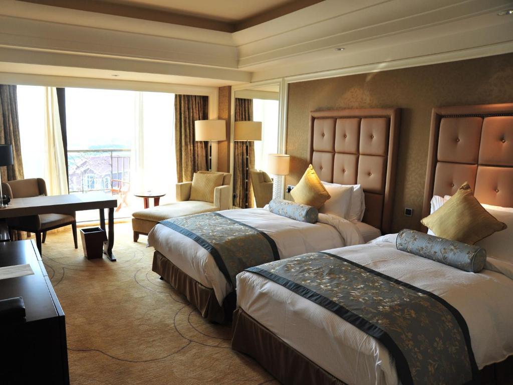 Comfort Double Room with Lake View