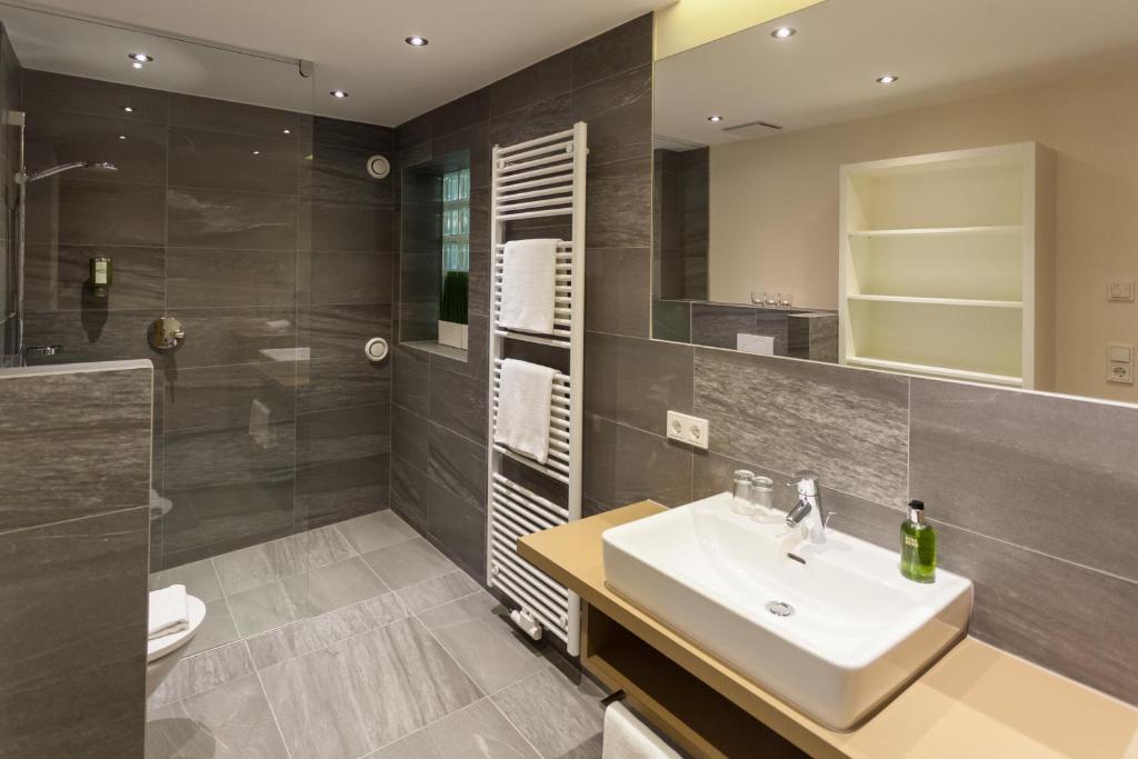 Two-Bedroom Apartment Terrace,67004287:JPEG