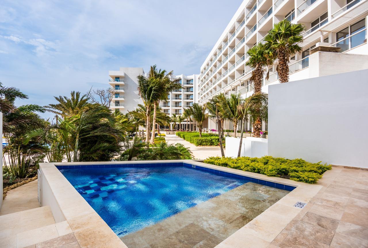 Suite Principal Preferred Club con acceso a la piscina