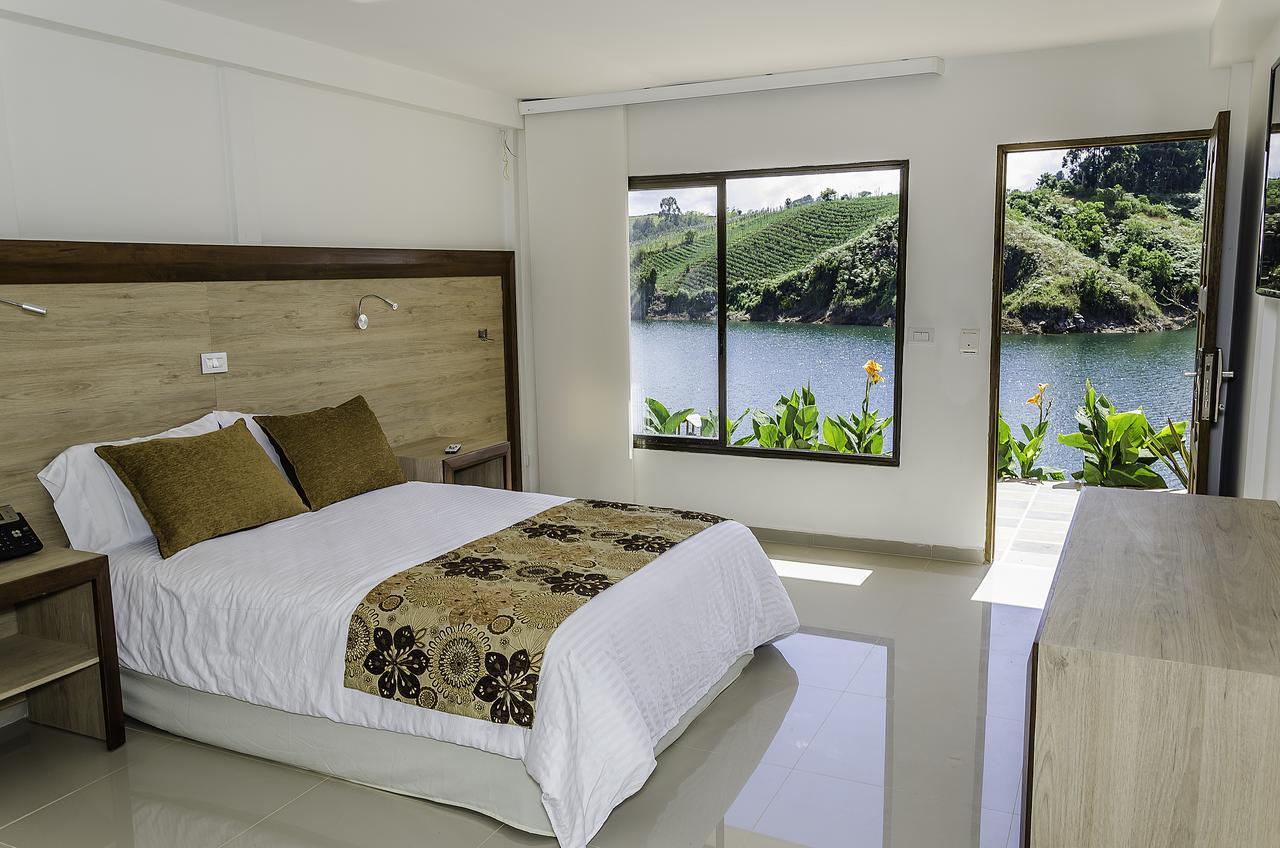 Standard Double Room,762609796:JPEG