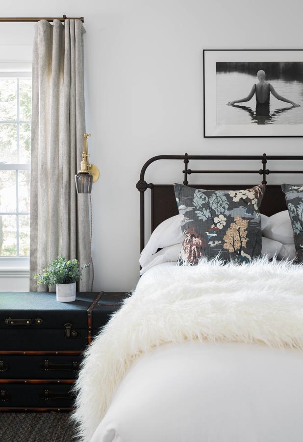 Deluxe Queen Suite