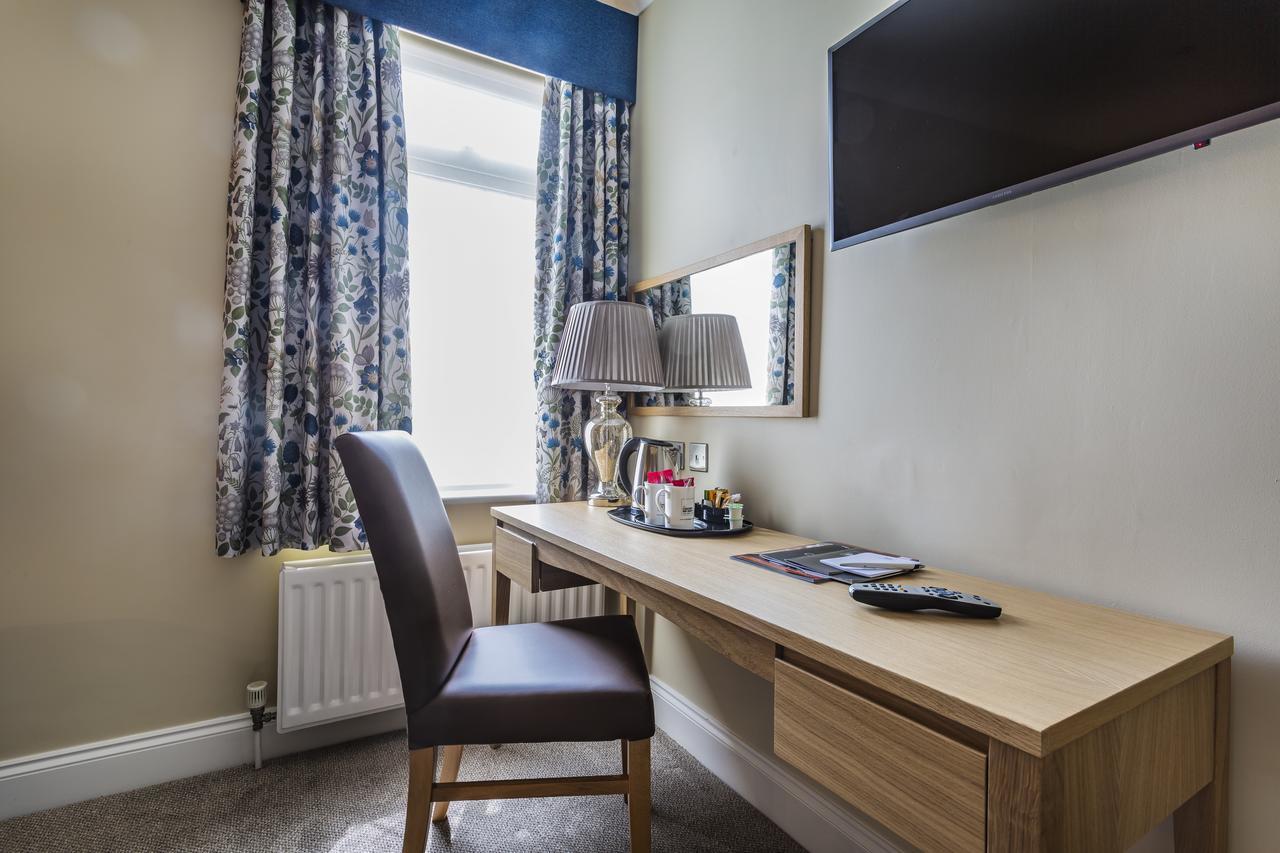 Classic Single Room