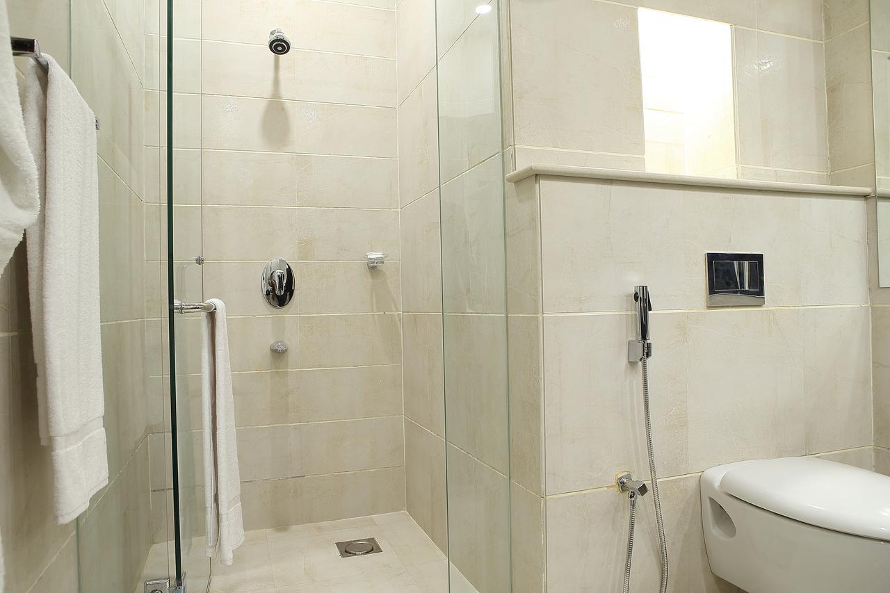 Deluxe Double Room (2 Adults + 1 Child)