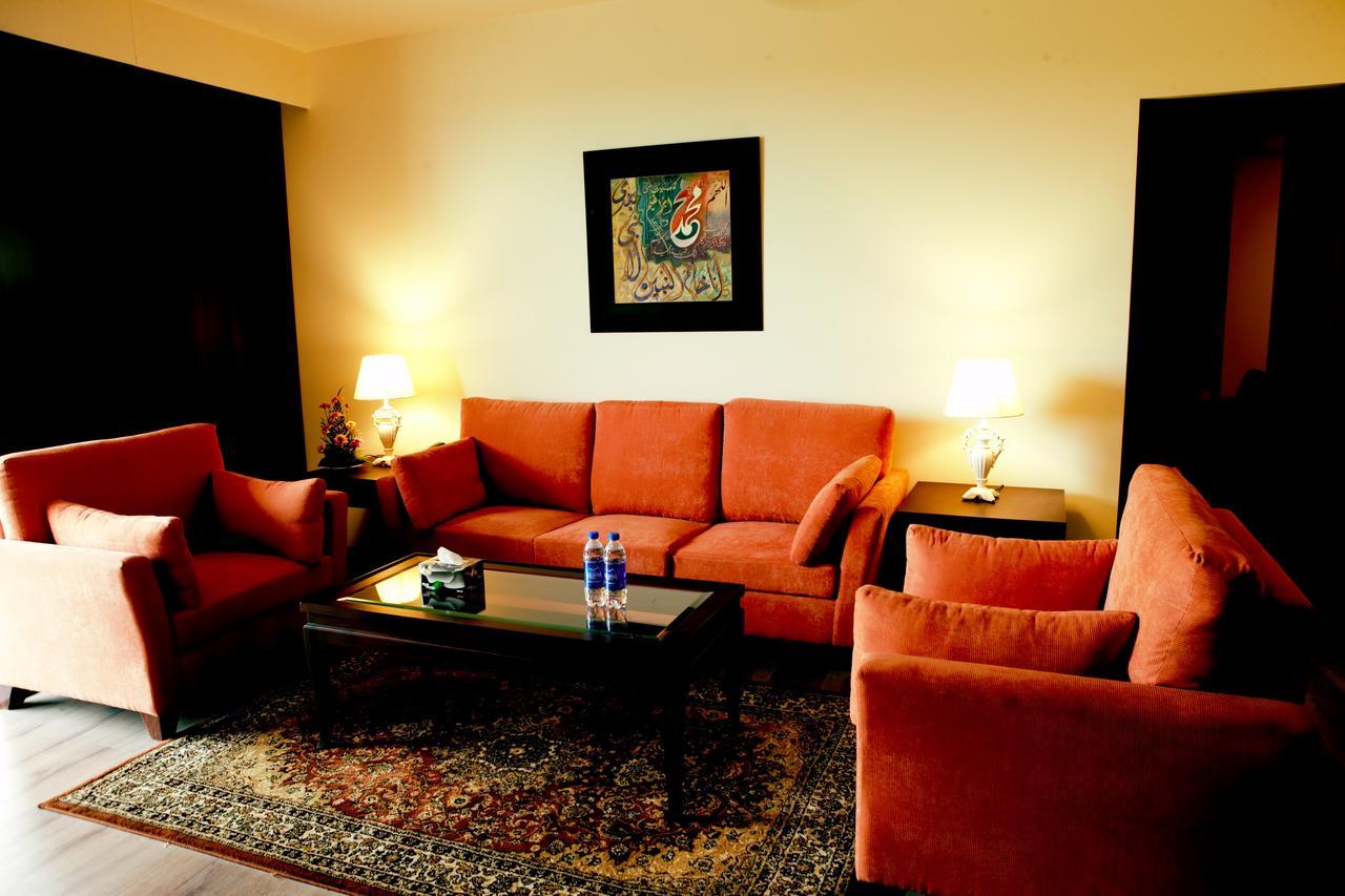 One-Bedroom Suite
