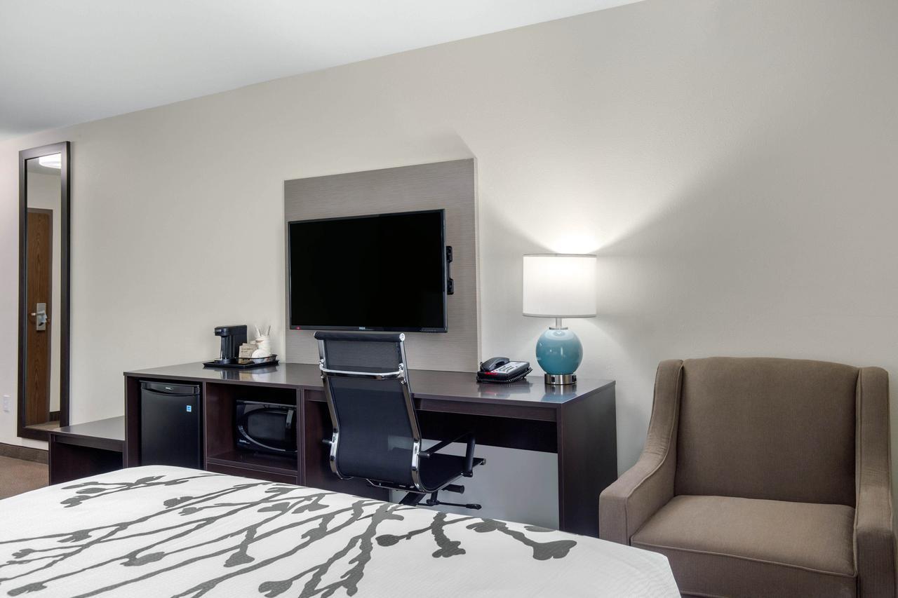 Queen Room with Two Queen Beds - Accessible/Non-Smoking
