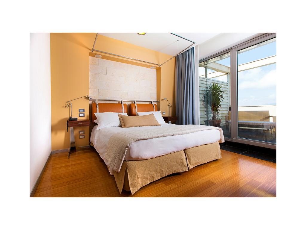 Deluxe Double or Twin Room Terrace,1703547042:JPEG