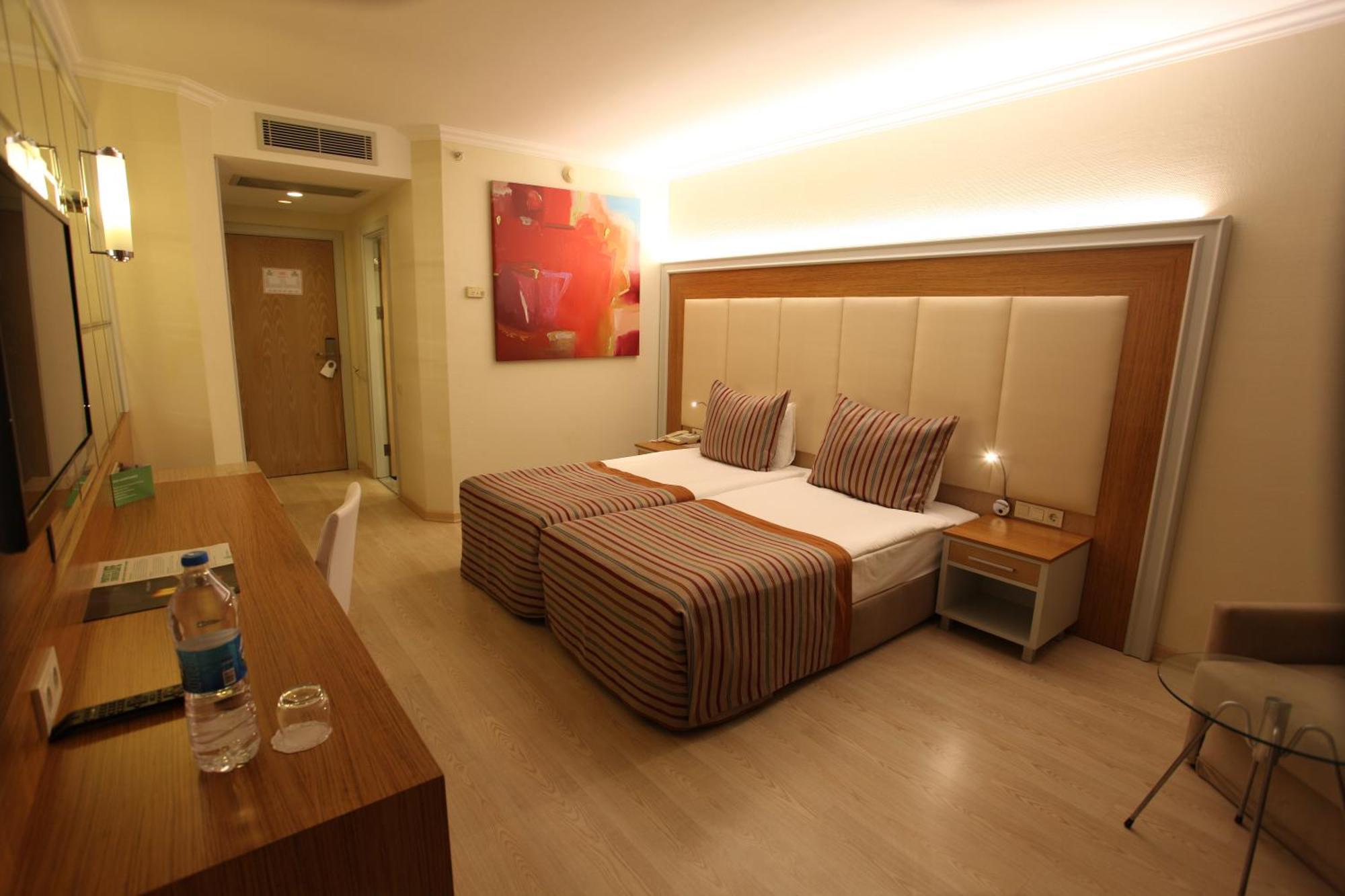 Standaard Kamer met Beperkt Uitzicht op Zee