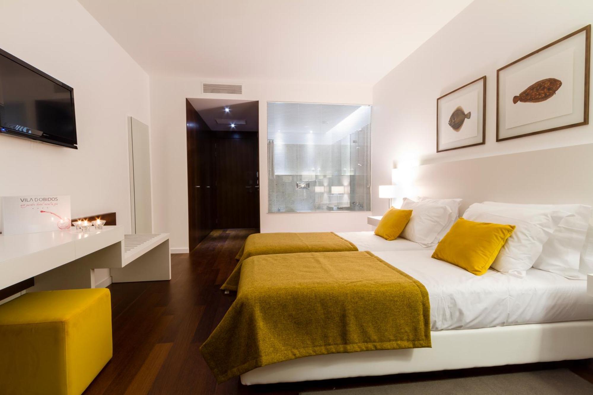 Quarto Triplo com Varanda