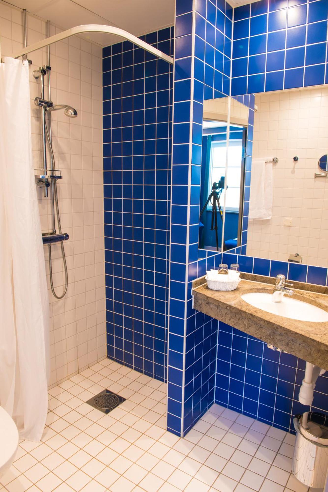 Double Room Private Bathroom