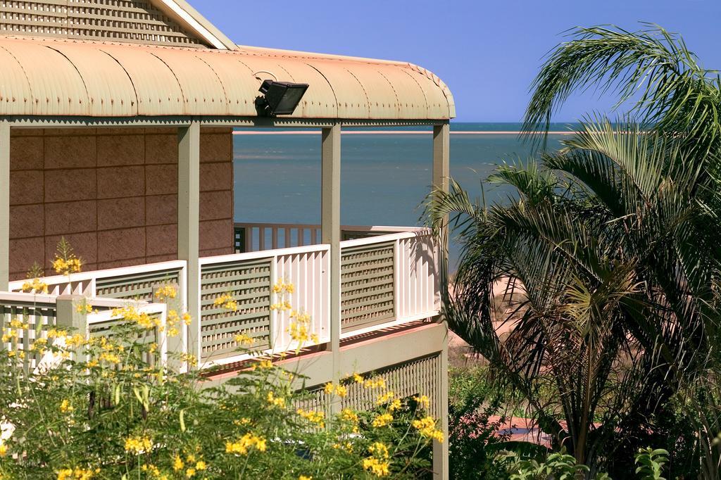 Deluxe Room w/ Ocean View Eco Green Stay