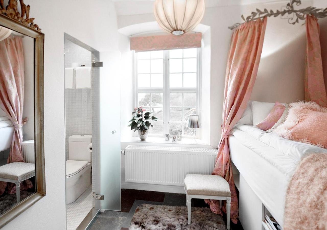 Single Room,1588134073:JPEG