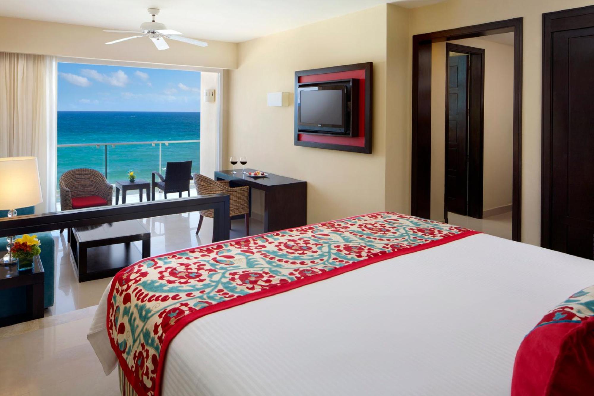 Junior Suite Fronte Oceano con Letto King-Size