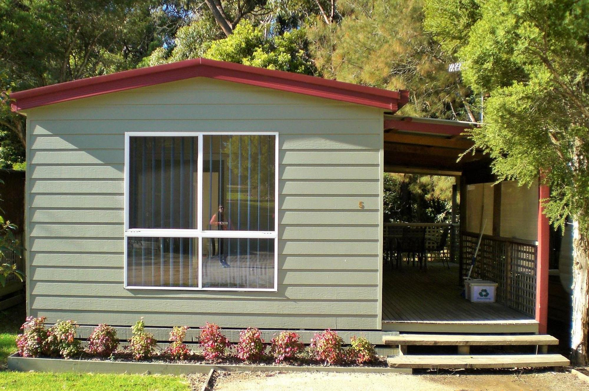 Two-Bedroom Cabin (5)