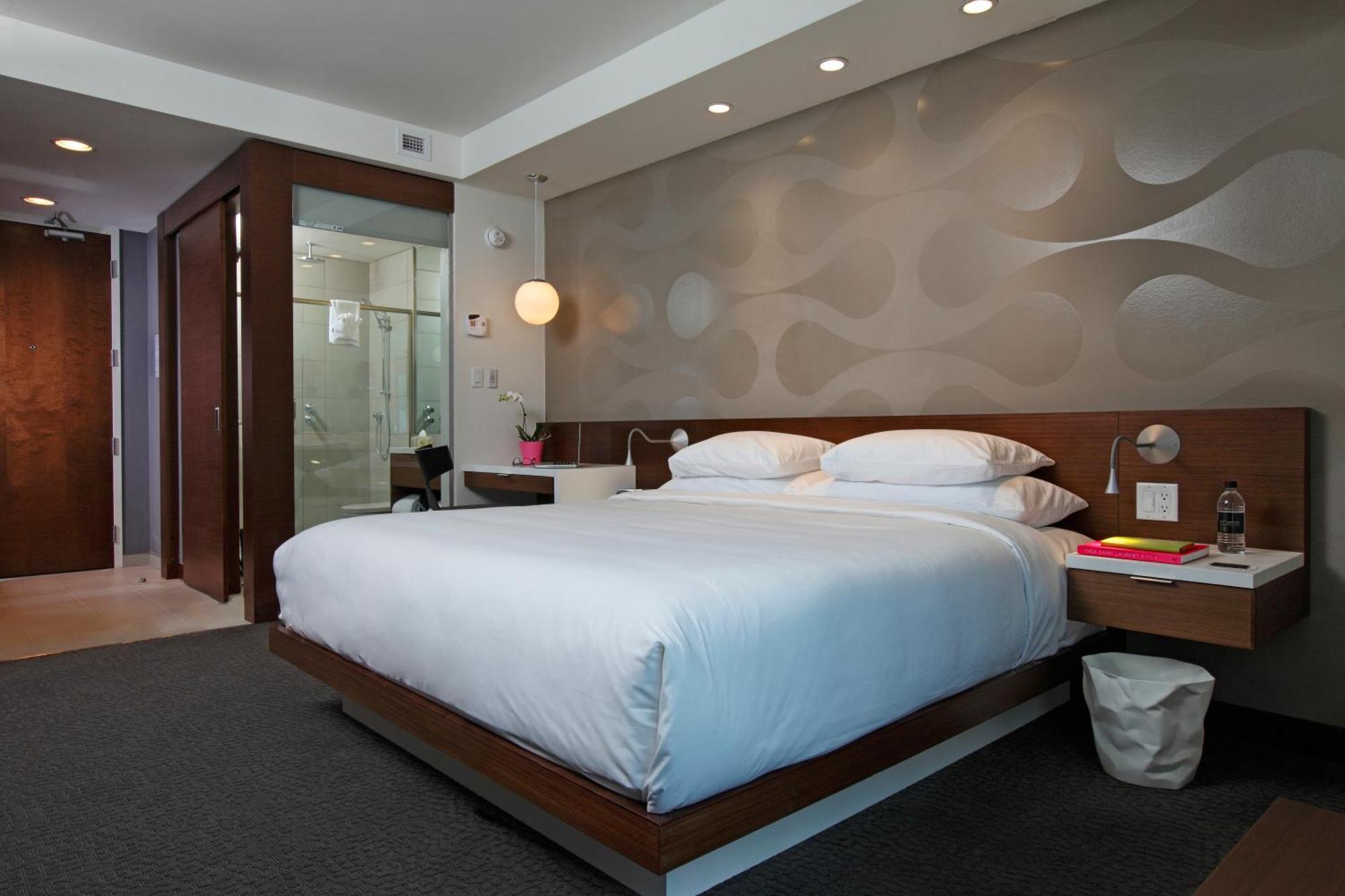 King Room City View Main Floor