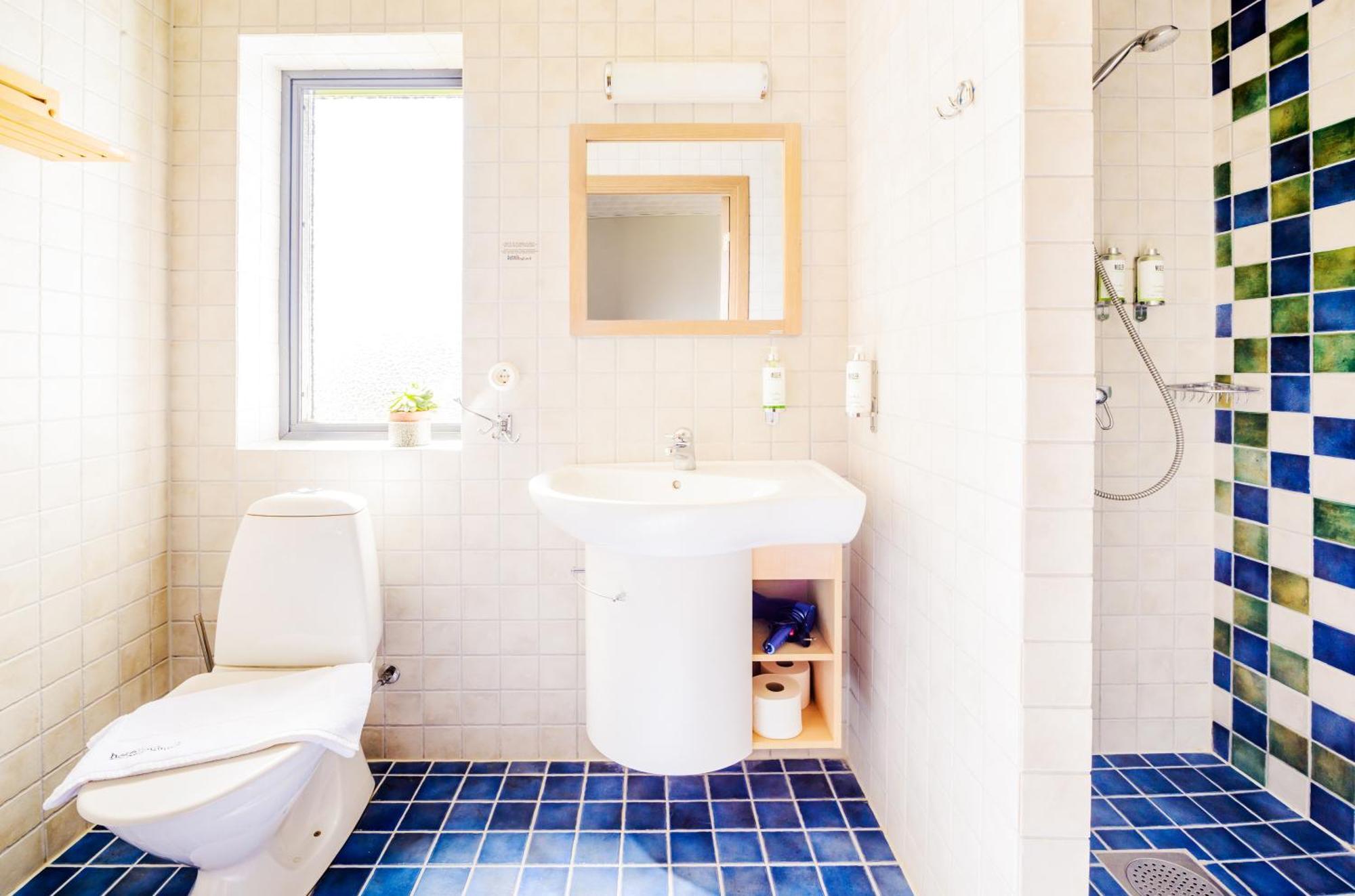 Small Twin Room