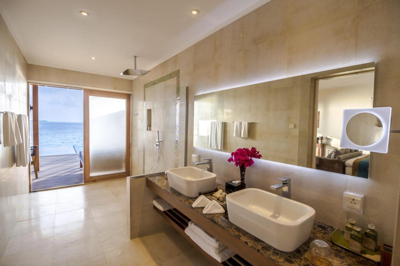 Romantic Ocean Villa,669011097:JPEG