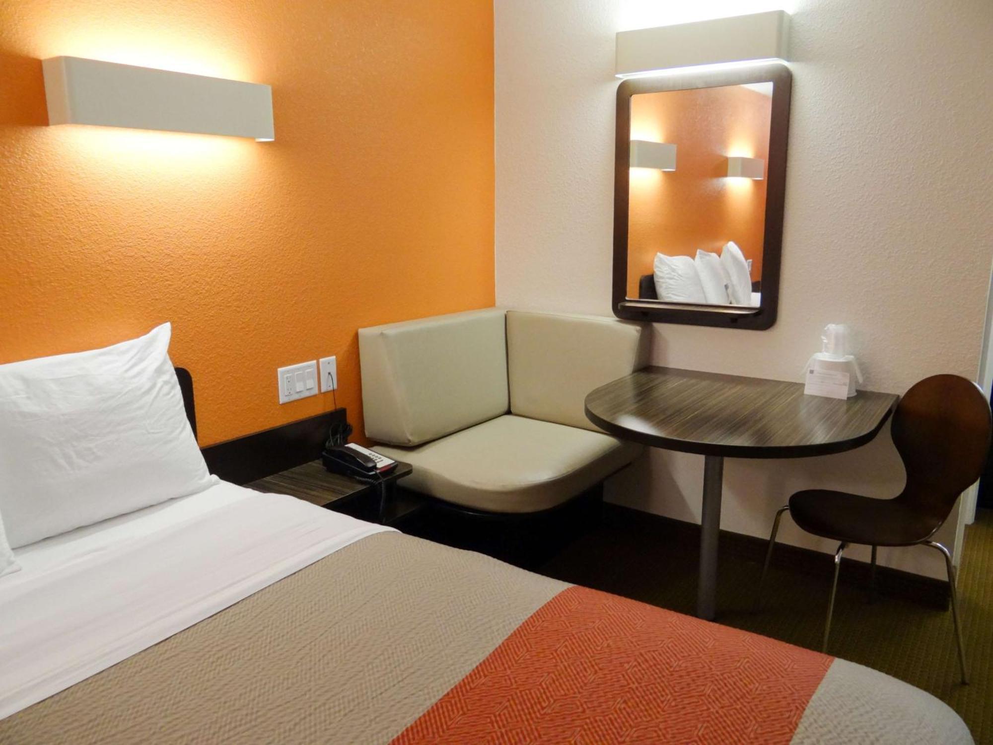 King Room Non-Smoking