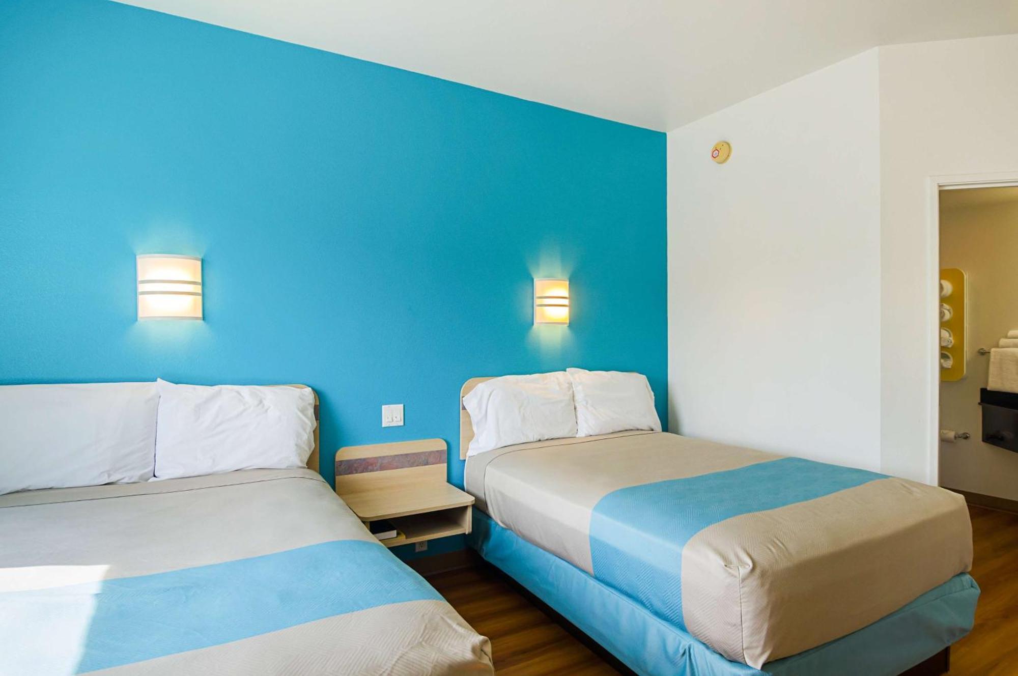 Quadruple Room - Non-Smoking