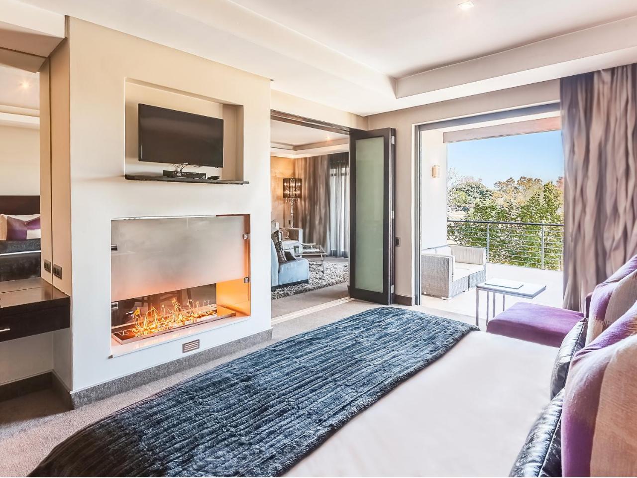 Superior Suite
