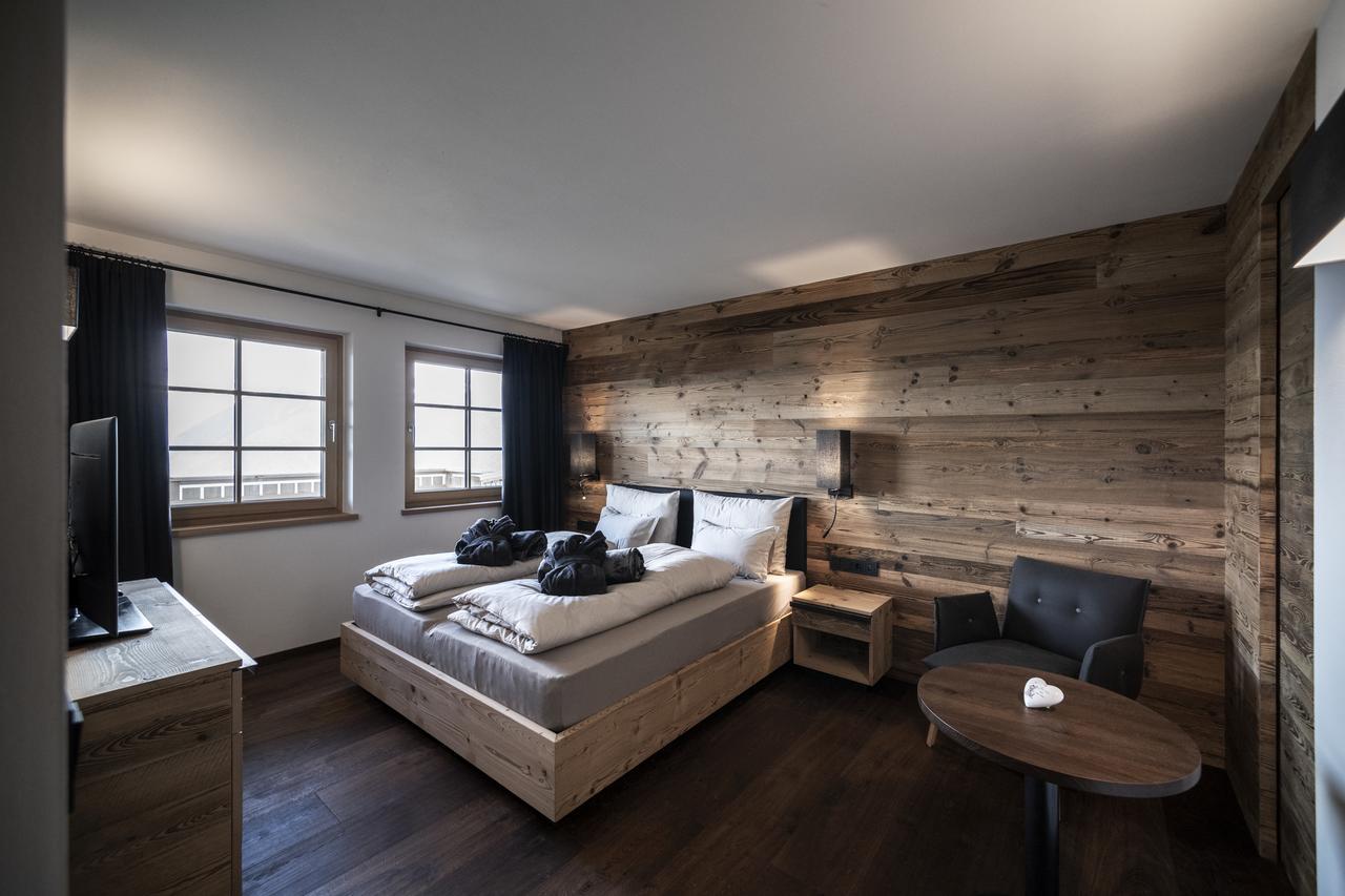 Two-Bedroom Apartment,1015796869:JPEG