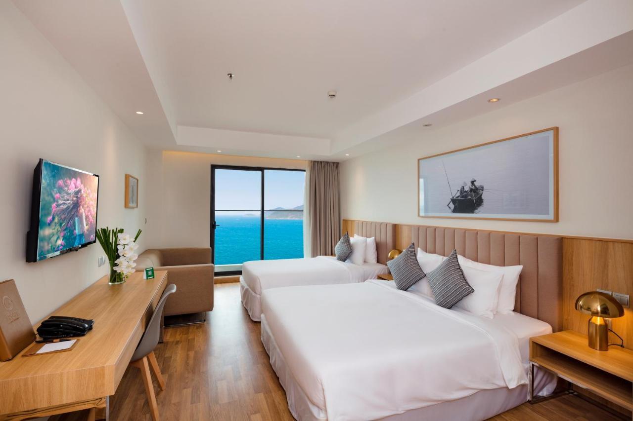 Family Suite with Sea View and Balcony