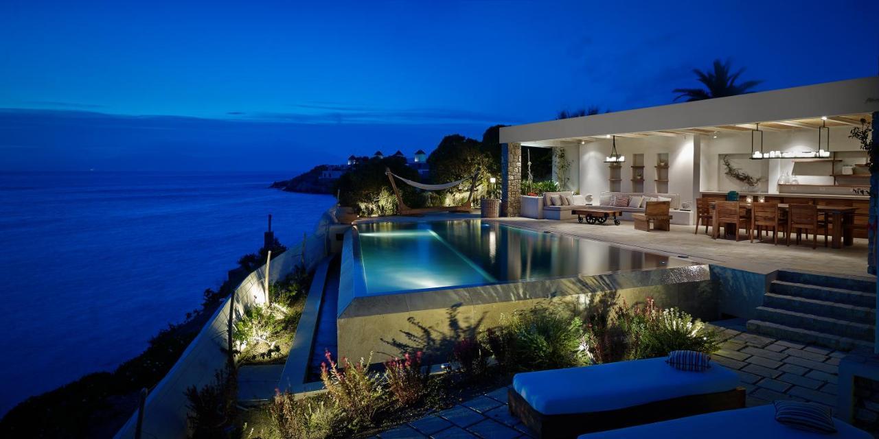 3 Bedroom Waterfront Villa (350 meters from main hotel)