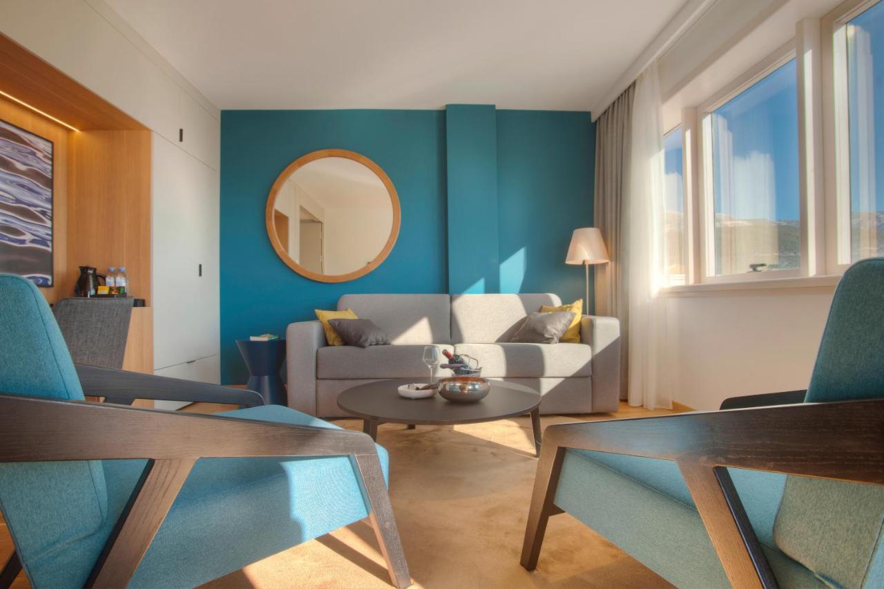 Suite with City View