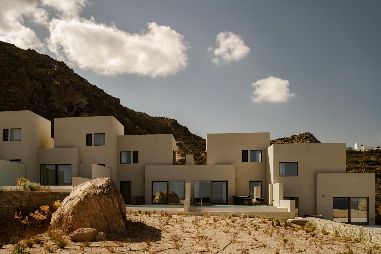 Two Bedroom Villa with Private Pool & Sea View
