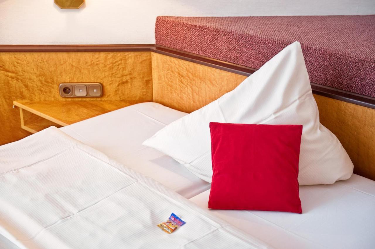 Economy Twin Room