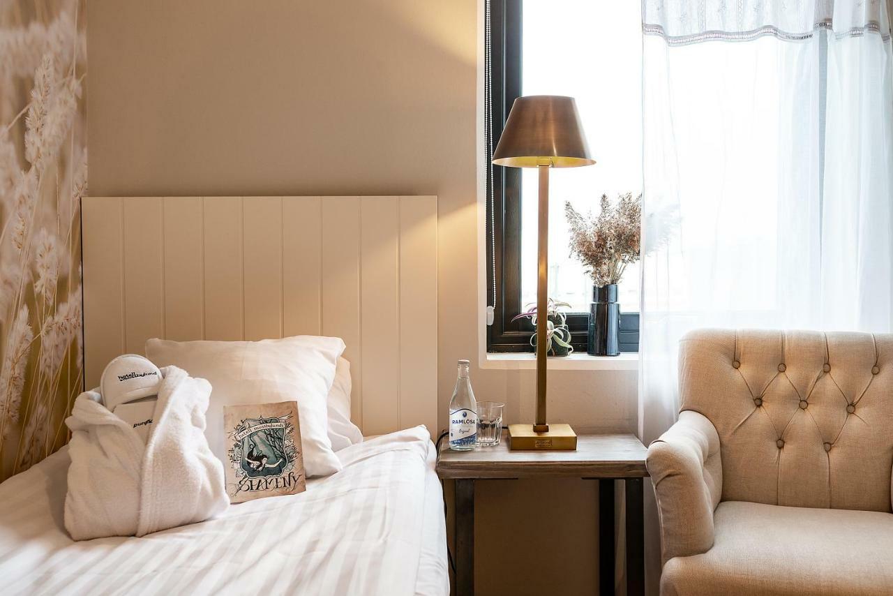 Small Twin Room