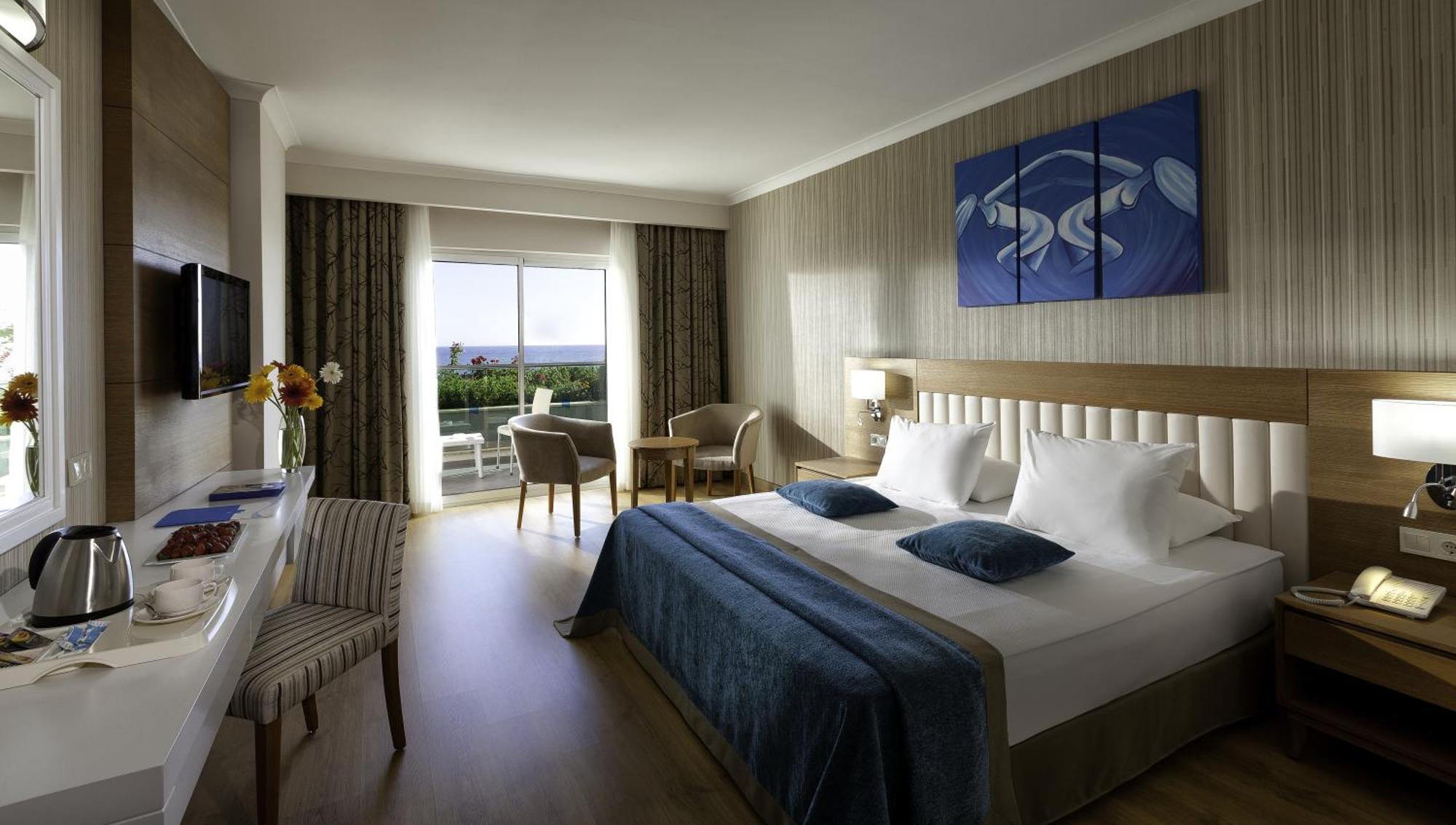 Tweepersoonskamer met 1 of 2 Bedden en Uitzicht op Zee