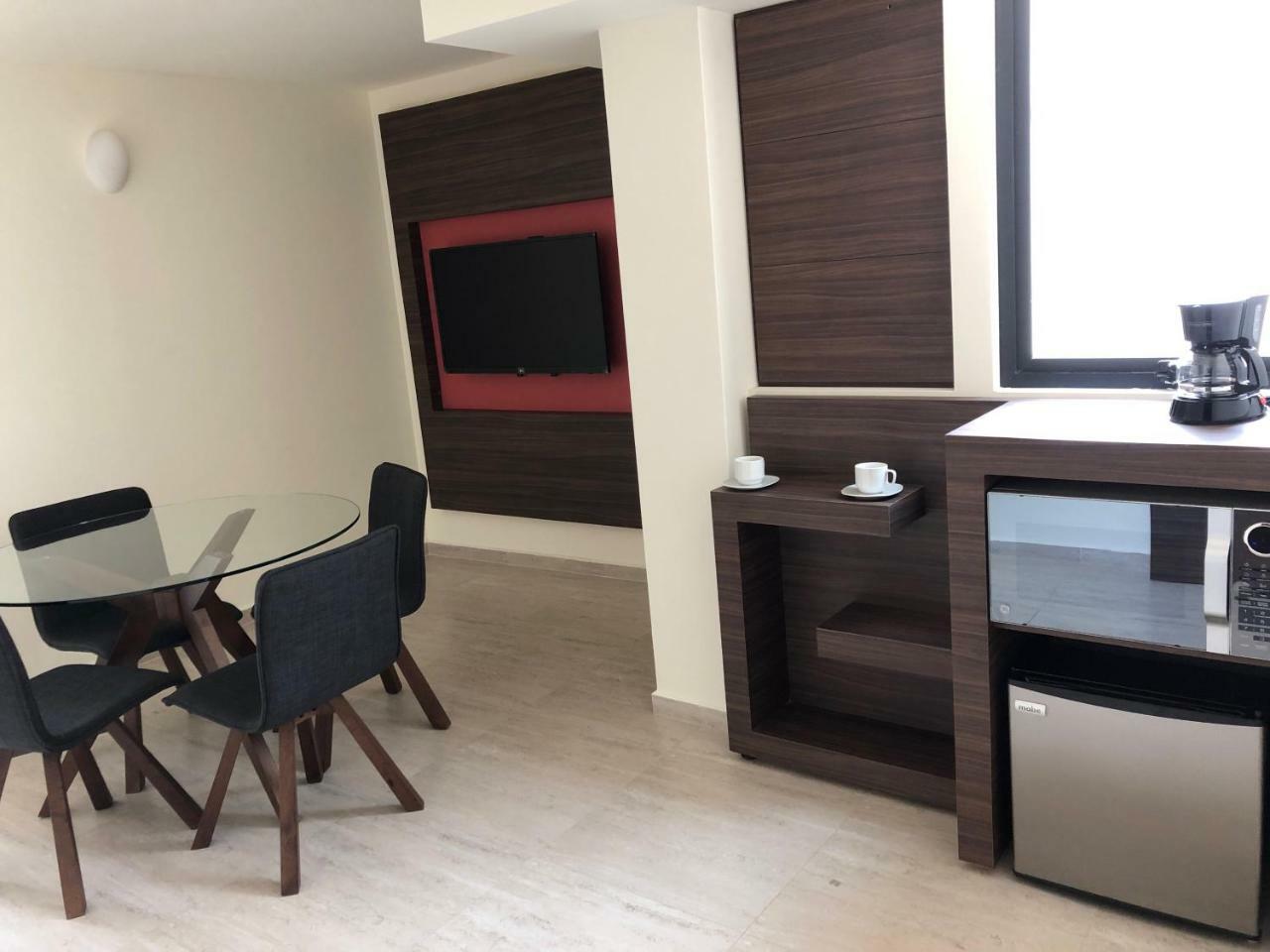 Standard Double Suite,783695298:JPEG