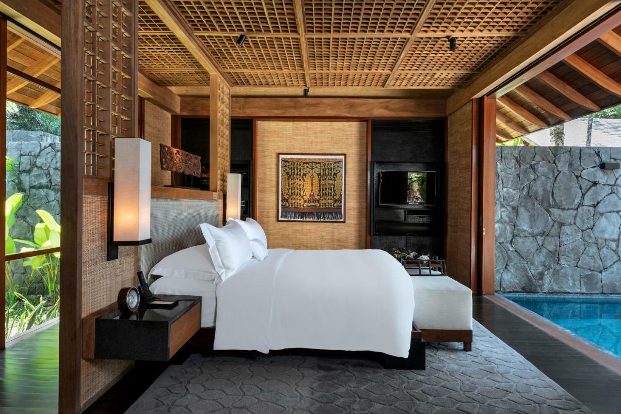 One-Bedroom Beach Villa Private Pool
