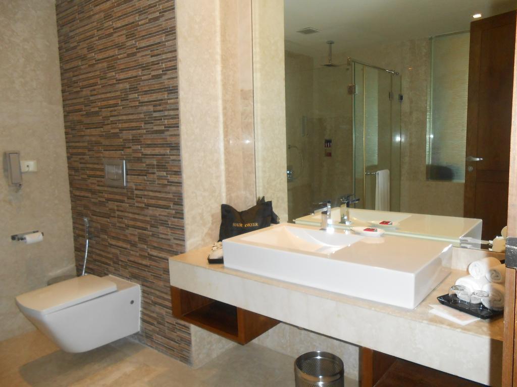 Premier King Room (Complimentary Welcome Drink on arrival)