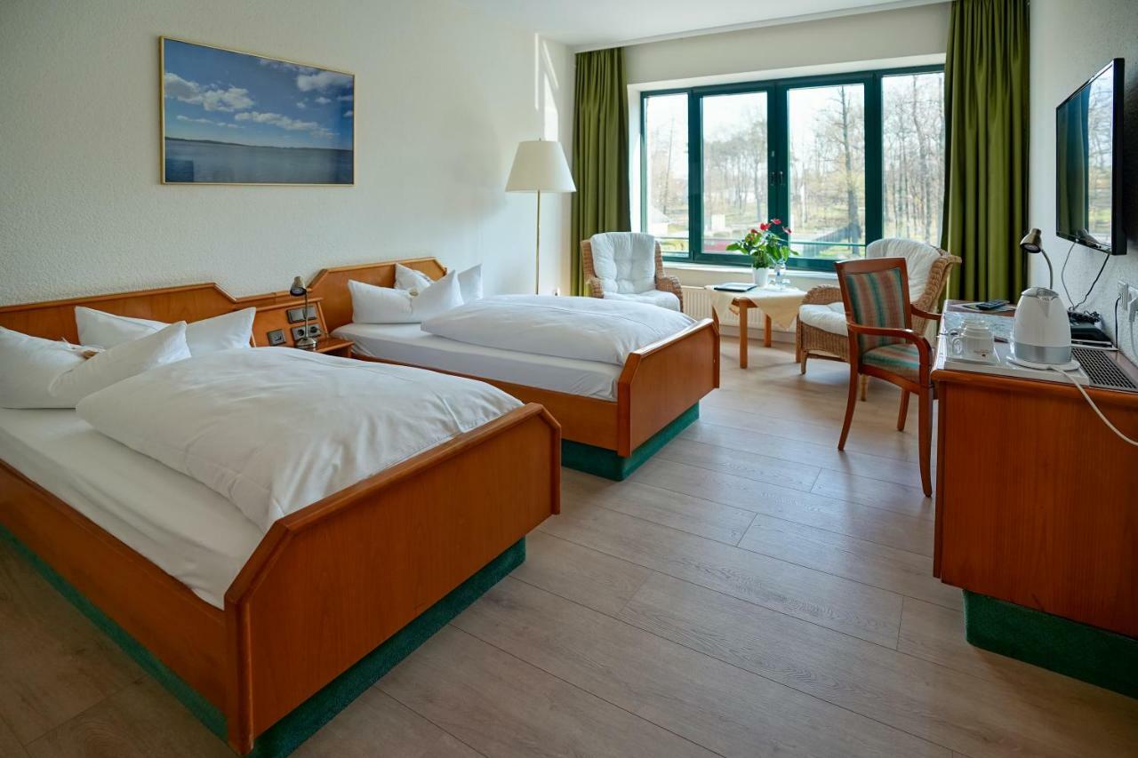 Tweepersoonskamer met 2 Aparte Bedden