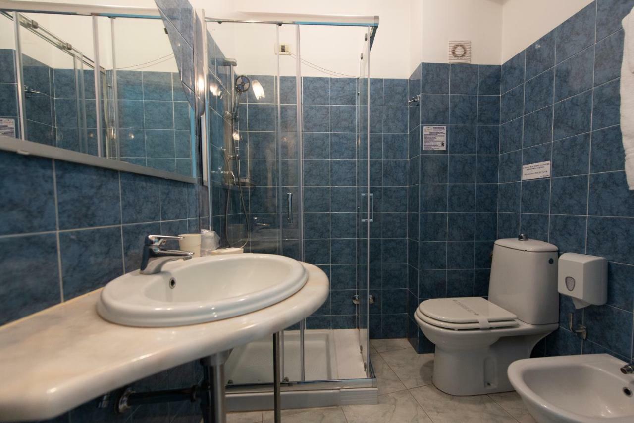Quadruple Room,1216151605:JPEG